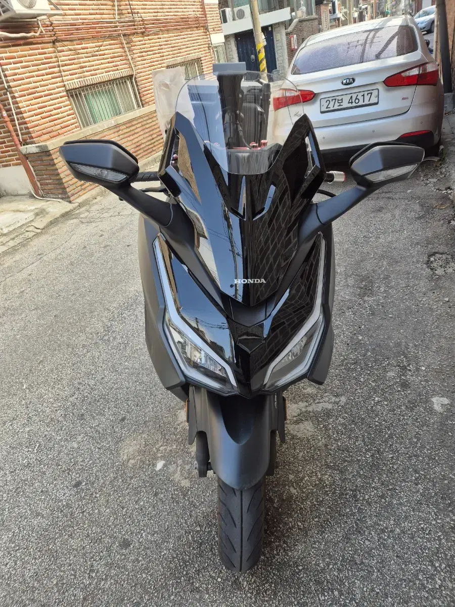 24년식 포르자350 pcx nmax 배달 오토바이